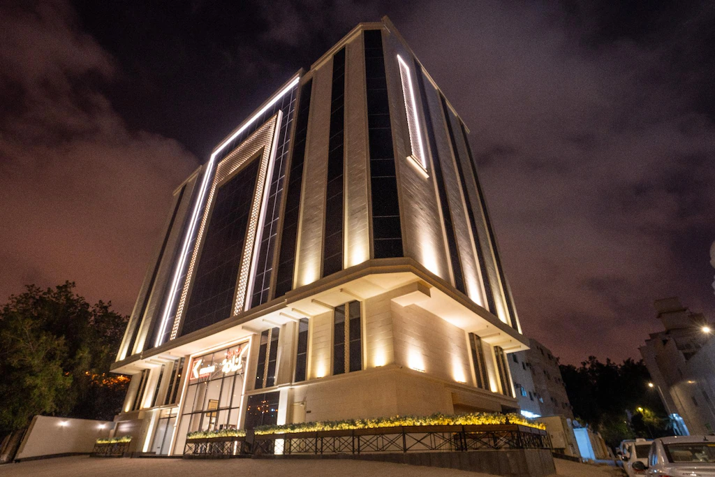 hotel-img